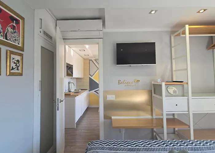 Miro Down Town טורמולינוס